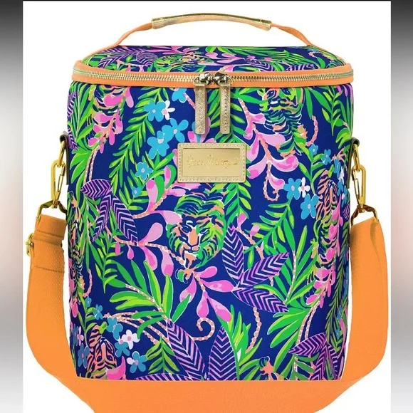 NWT Lilly Pulitzer Beach Cooler - Picture 1 of 4
